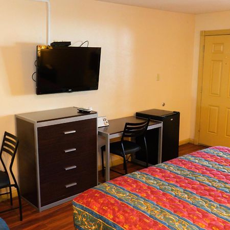 Colonial Inn Hammond Luaran gambar