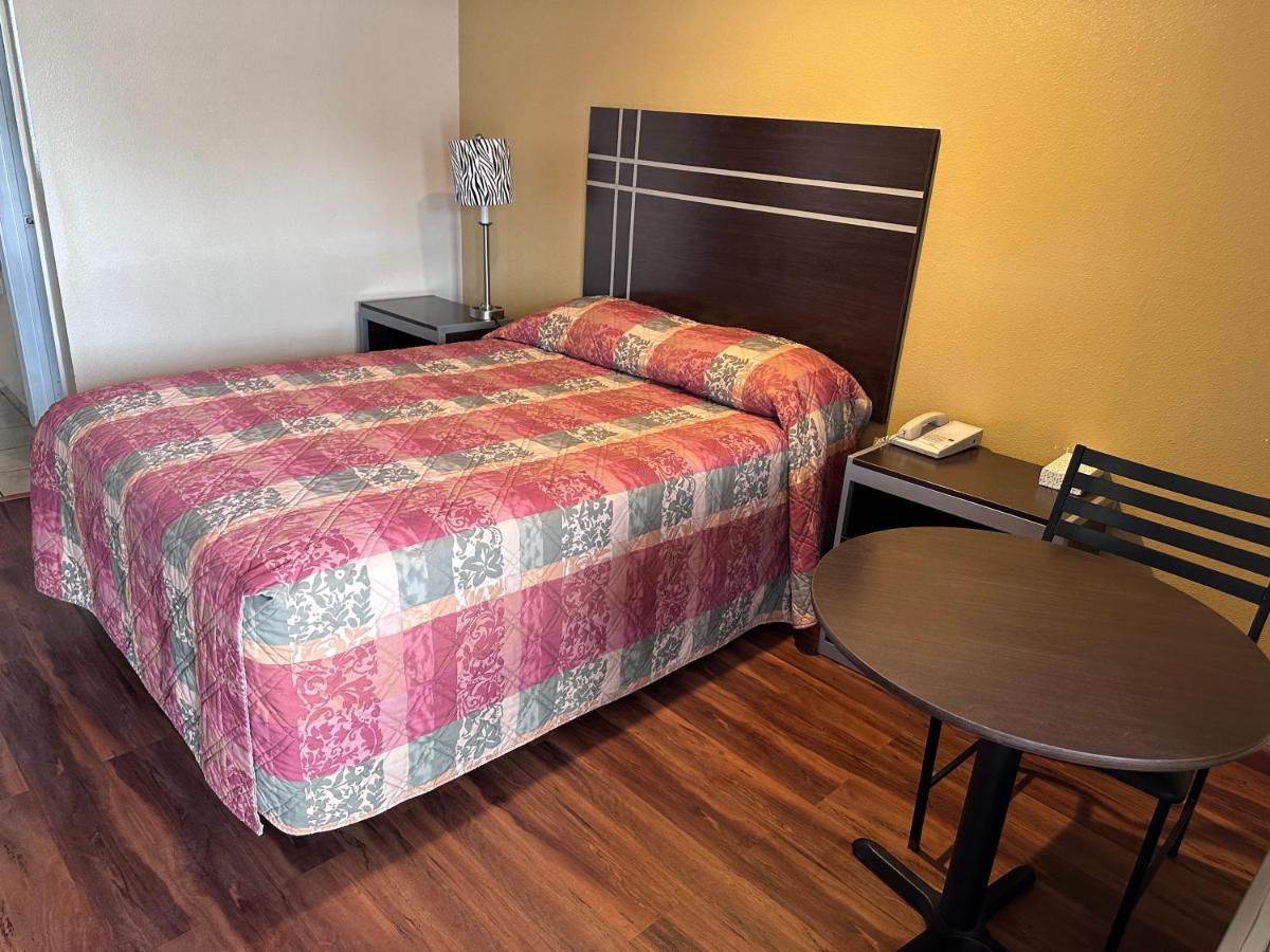 Colonial Inn Hammond Luaran gambar